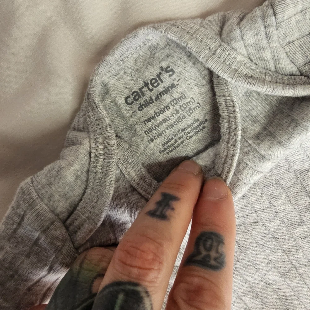 Onsie Set - Picture 2 of 2